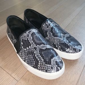 Vince Sneakers In Embossed Snakeskin Sz 7.5